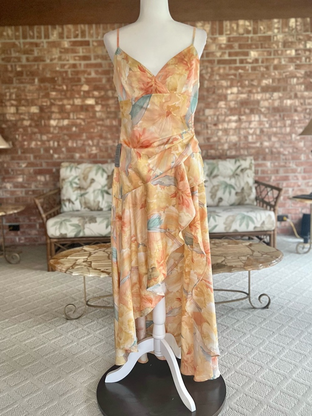 Bardot Kalani Yellow Floral Hi Low Midi Dress 8 NWT Cocktail Party - Picture 3 of 16
